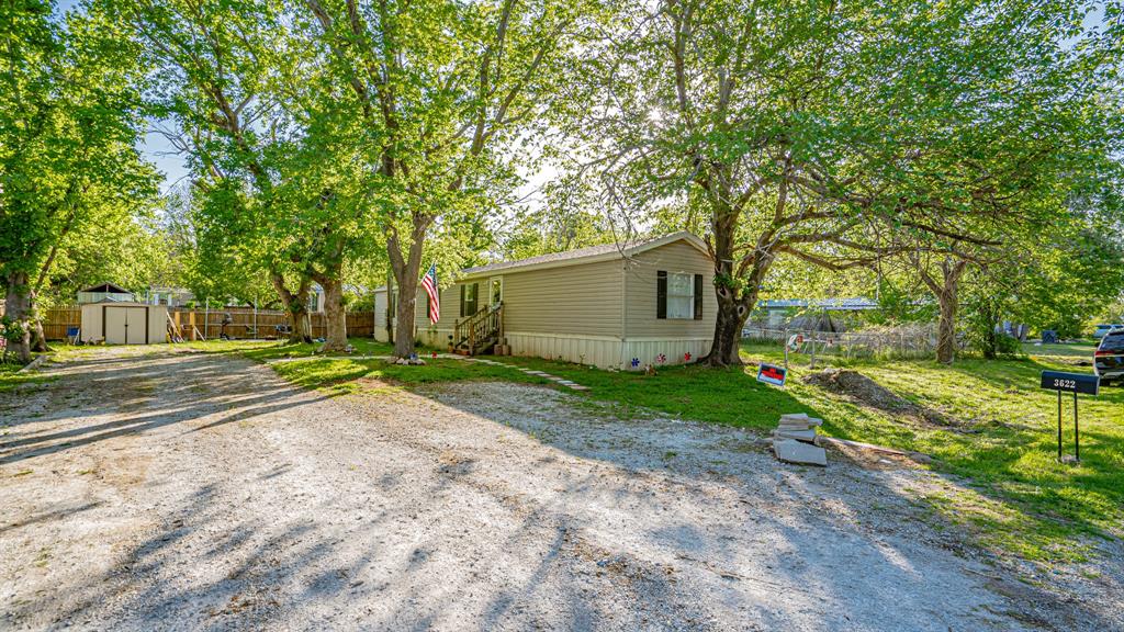 Oak Trail Shores - Residential