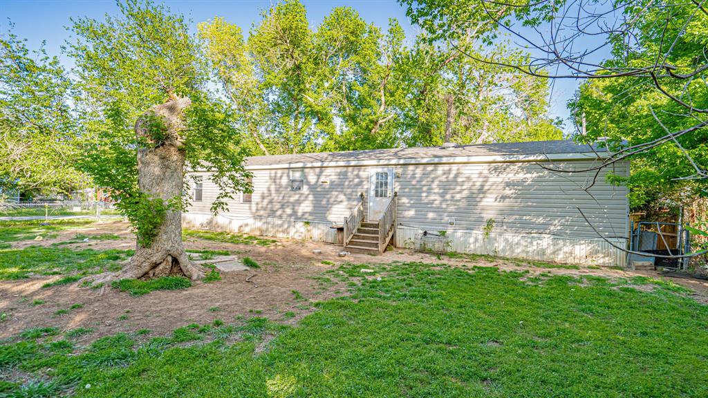 Oak Trail Shores - Residential