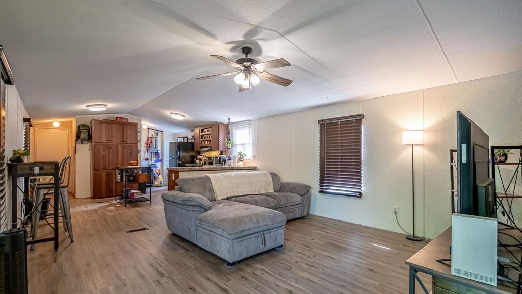 Oak Trail Shores - Residential