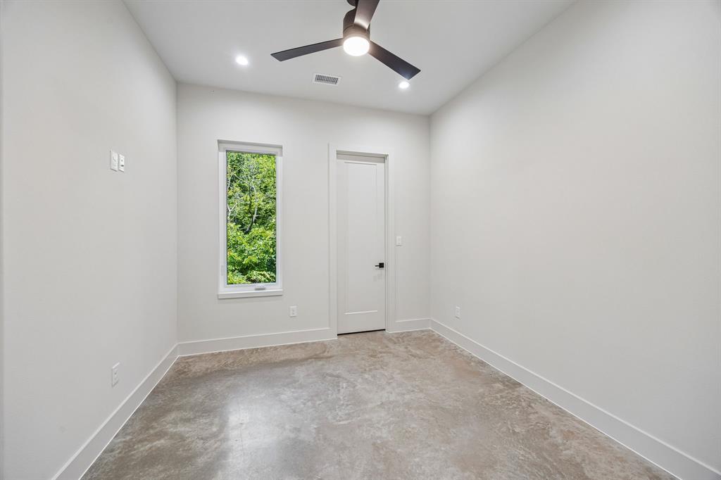 2307 Kings Road