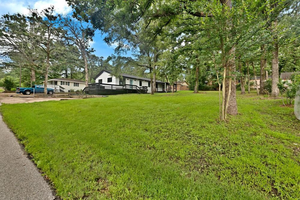 1104 Holiday Drive