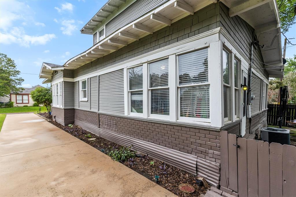 Greenville, Texas 75401, United States, 3 Bedrooms Bedrooms, ,2 BathroomsBathrooms,Residential,Active,147082