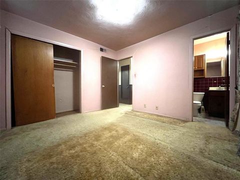 Tiny photo for 507 Lakeshore Drive, Ennis, TX 75119 (MLS # 21100881)