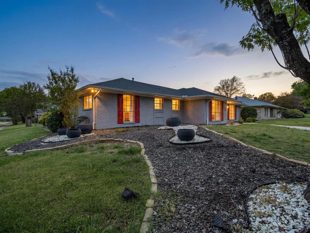 2200 Parkhaven Drive