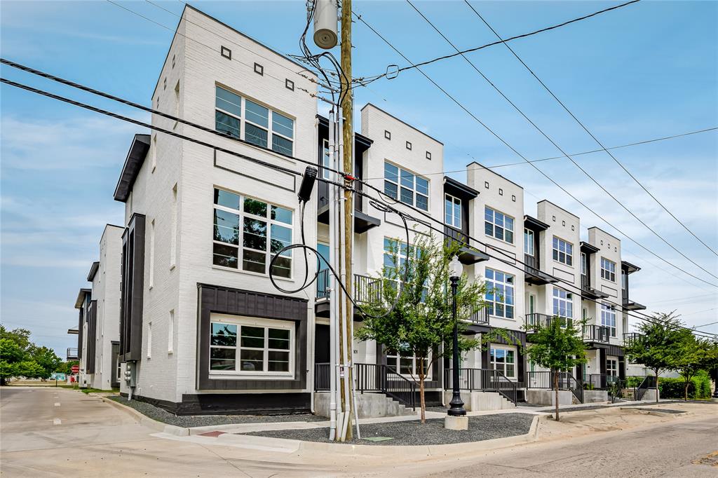 TERRACES ON BEE CONDO - Residential Lease