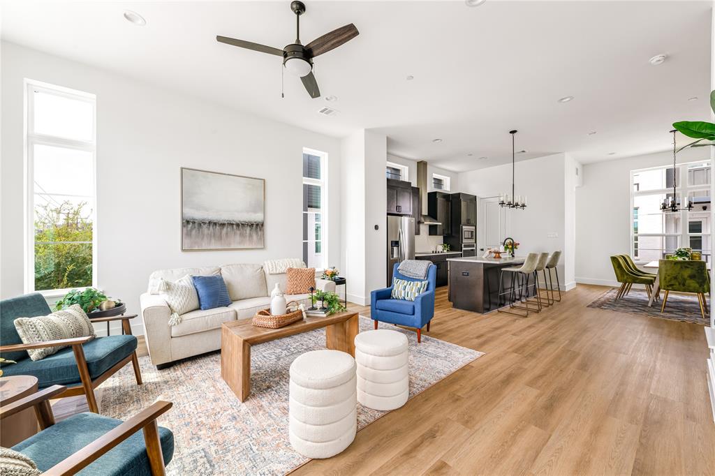 TERRACES ON BEE CONDO - Residential Lease