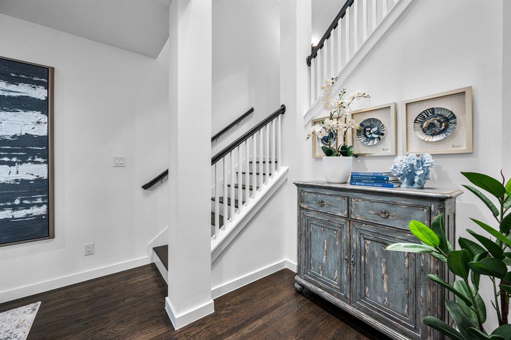 Allen Thomas - Residential