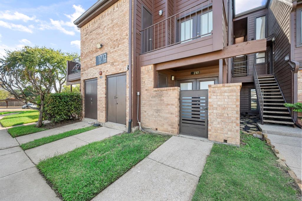 Oak Creek Condo - Residential Lease