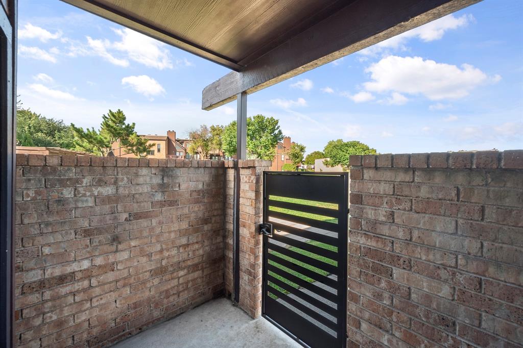 Oak Creek Condo - Residential Lease