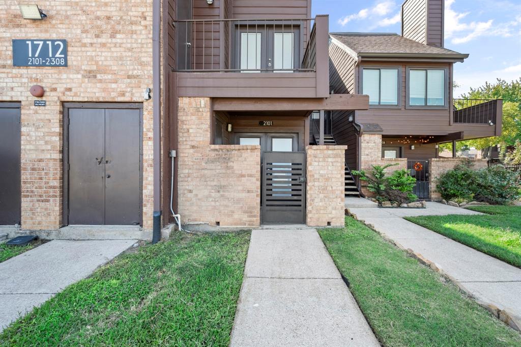 Oak Creek Condo - Residential Lease