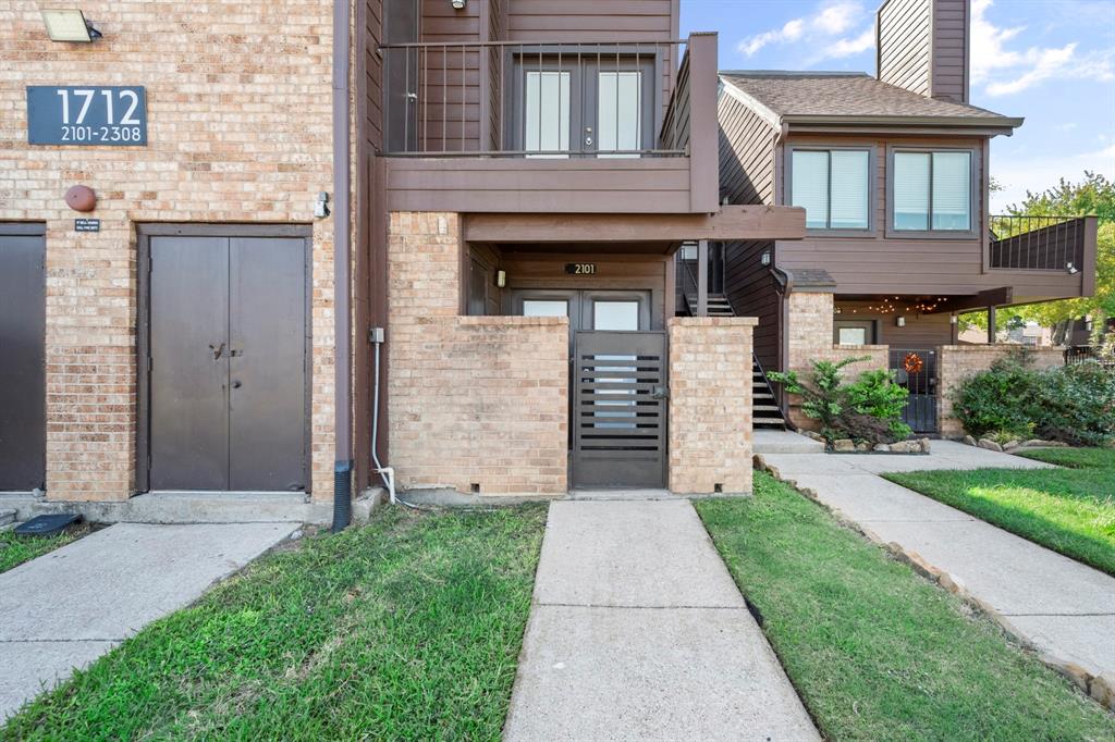 Oak Creek Condo - Residential Lease