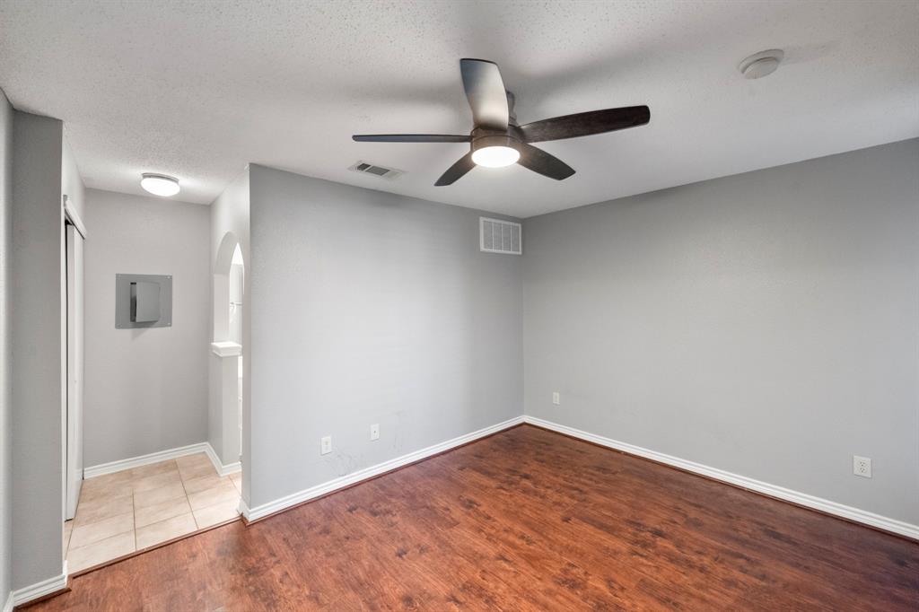 Oak Creek Condo - Residential Lease