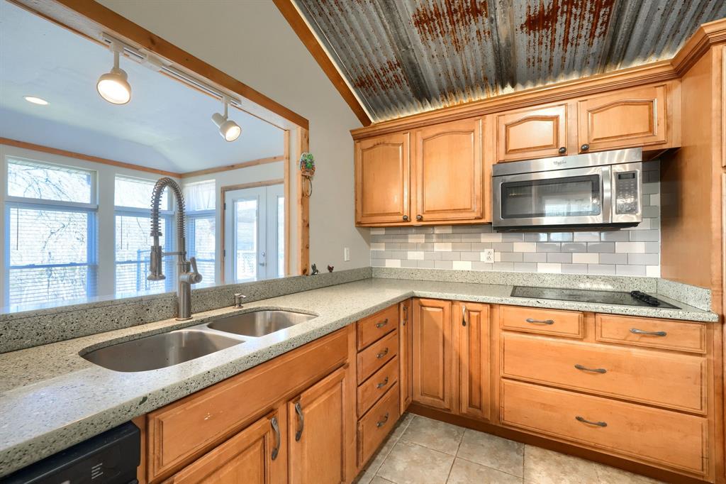 Simmons Shores - Residential