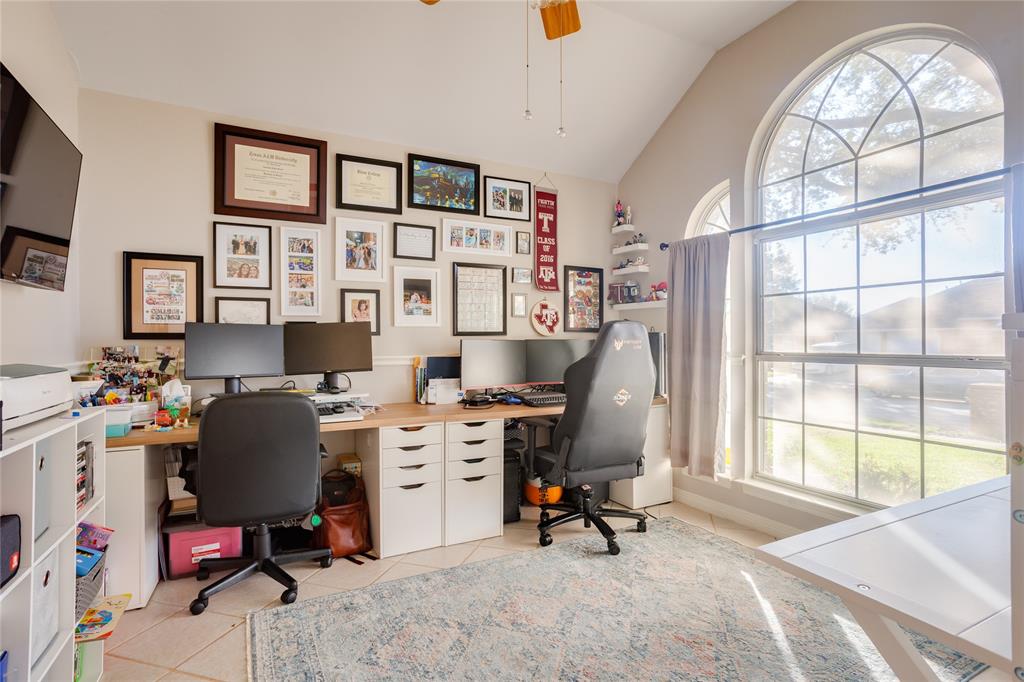 2221 Tiffany Glenn Court