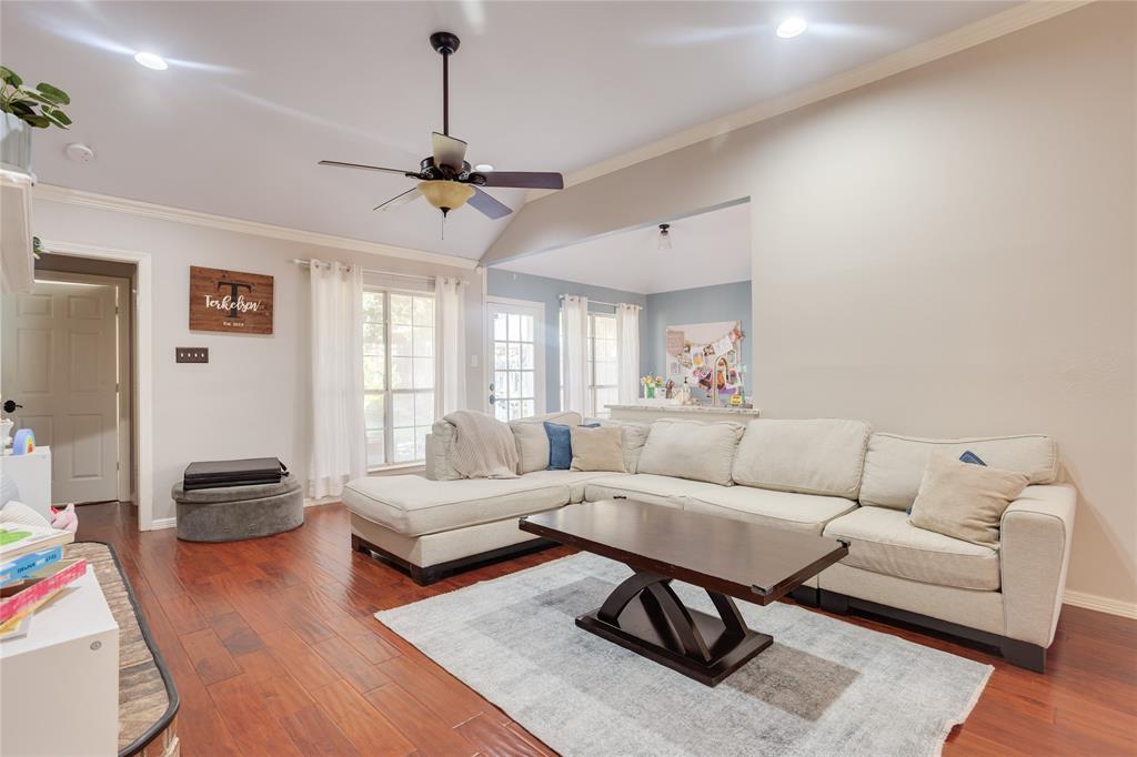 2221 Tiffany Glenn Court