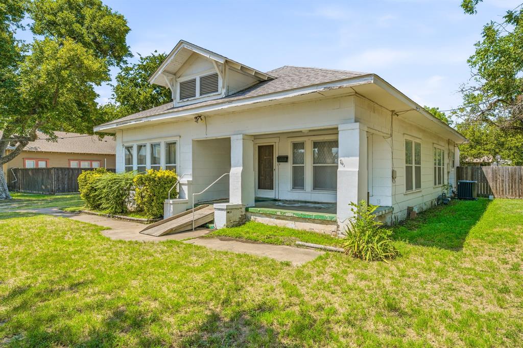 648 N Belknap Street