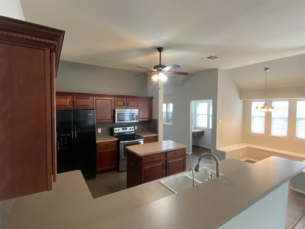 Winsor Meadows At Westridge Ph 2b - Residential Lease