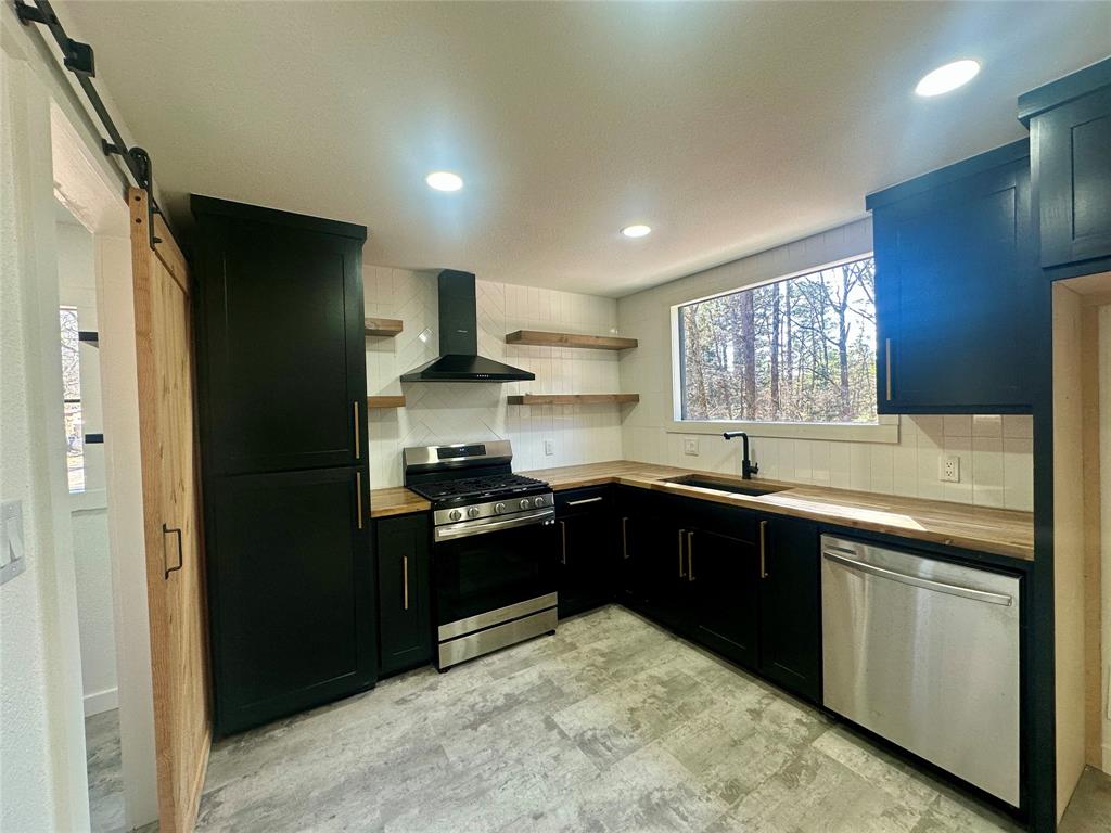 4-D Country Estates - Residential