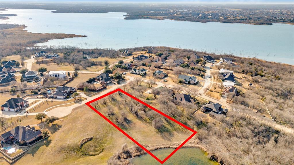 1111 Lake Vista Court