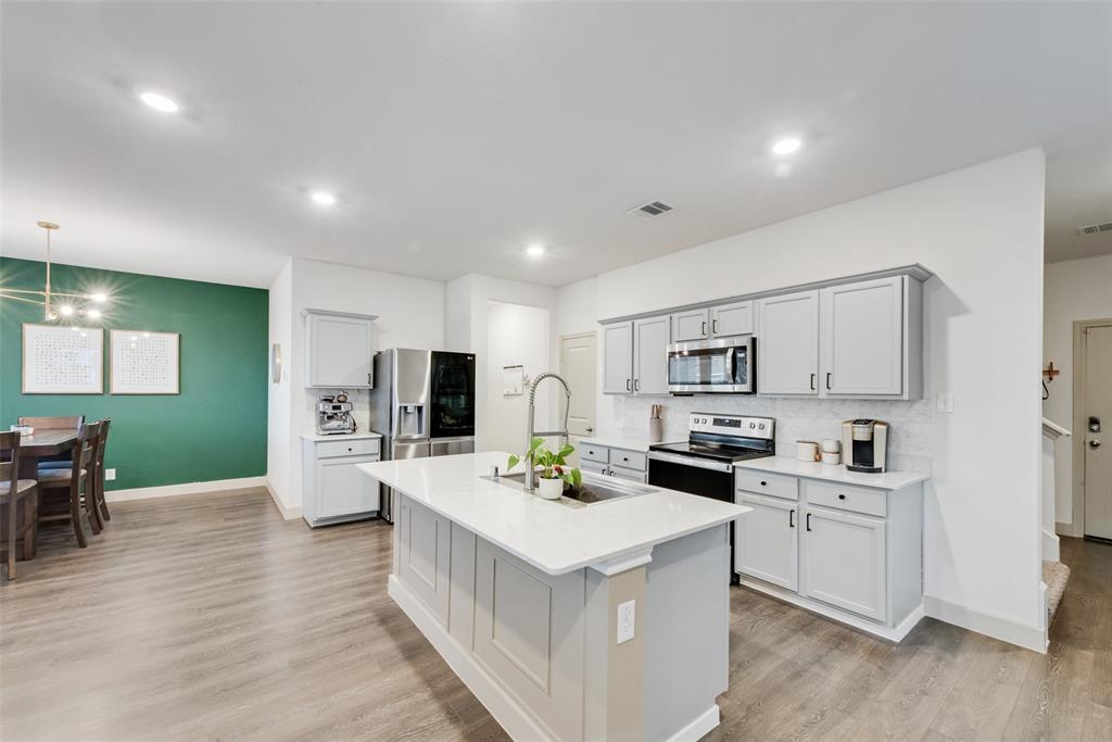 1294 Delmita Drive