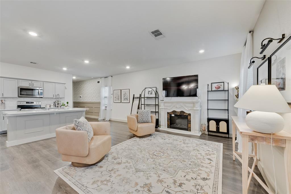 1294 Delmita Drive