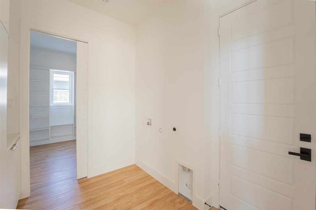 Edmor Rochester - Residential