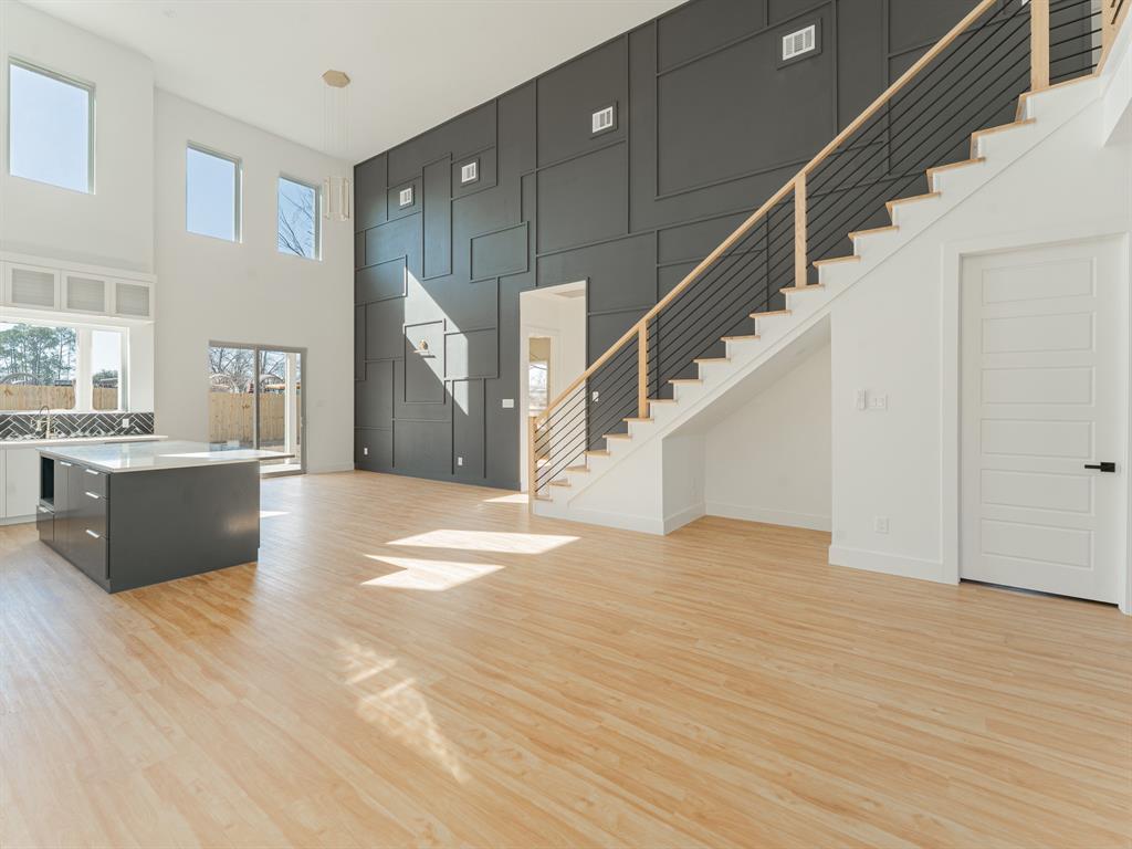 Edmor Rochester - Residential