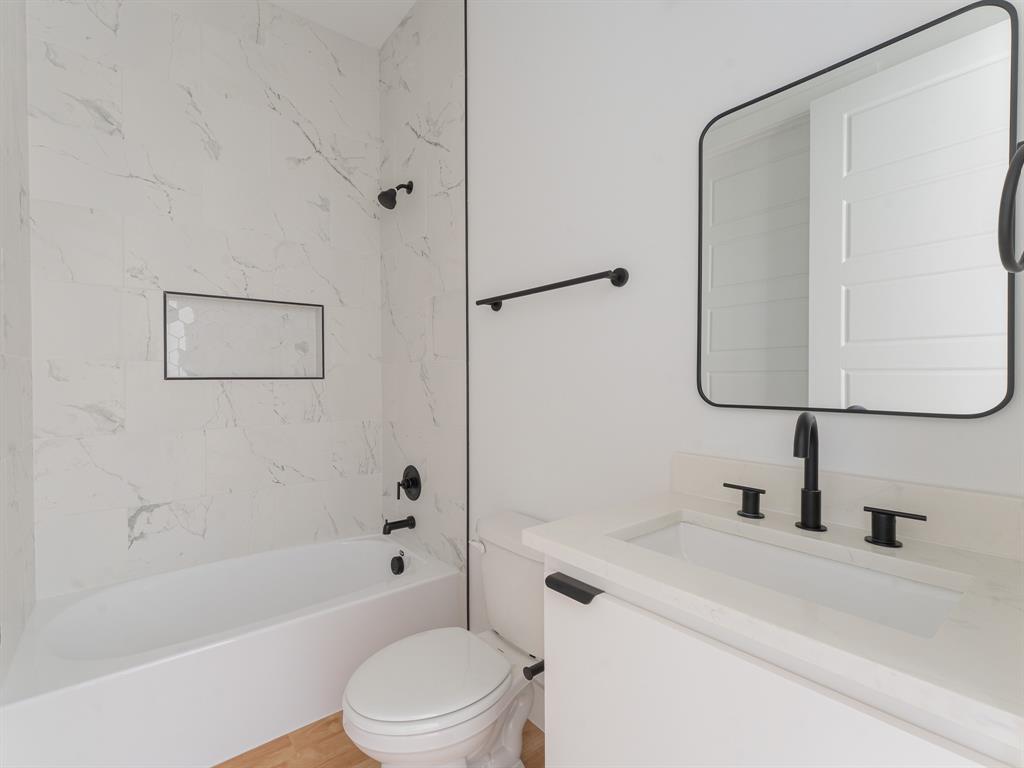 Edmor Rochester - Residential