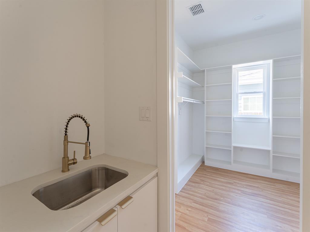 Edmor Rochester - Residential