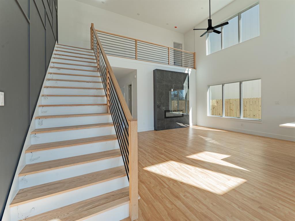 Edmor Rochester - Residential