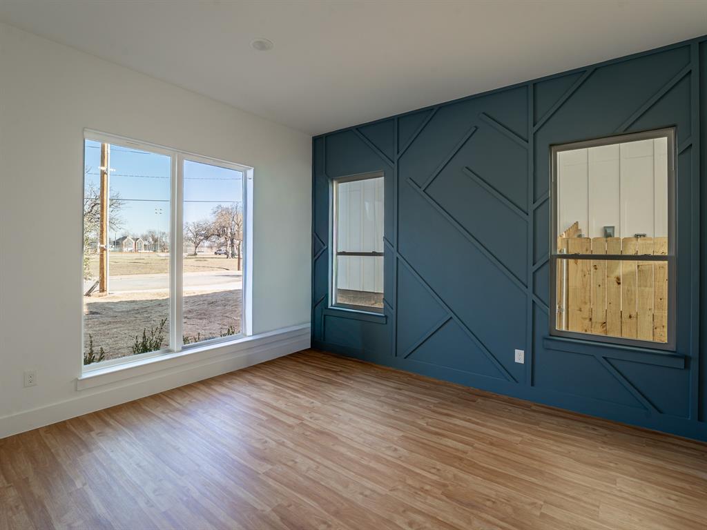 Edmor Rochester - Residential