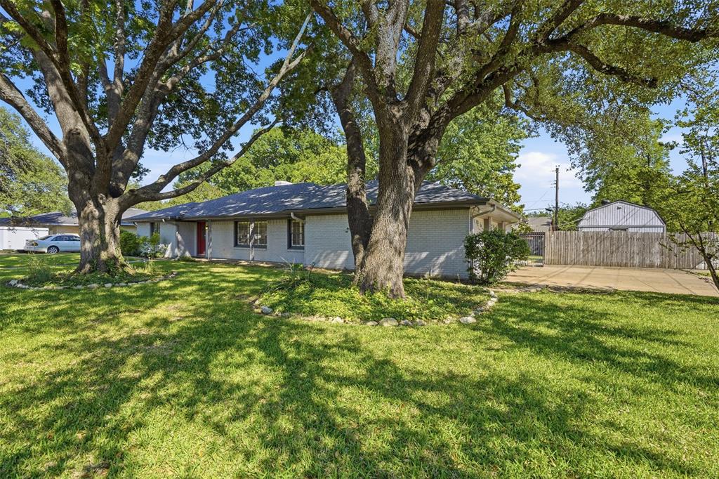 1119 Trace Road