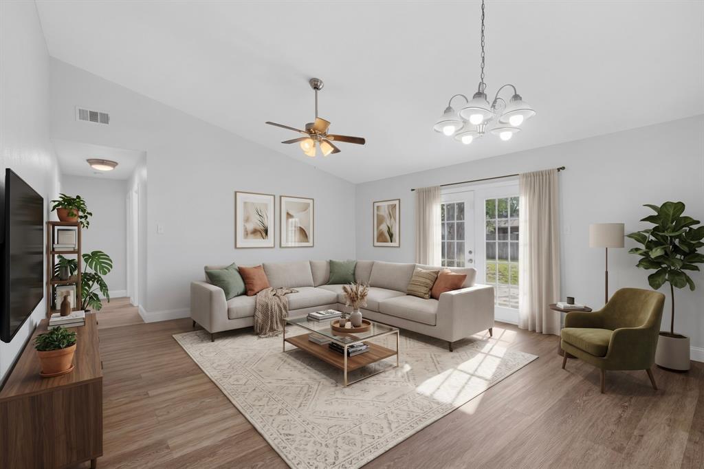 1512 Bay Shore Drive