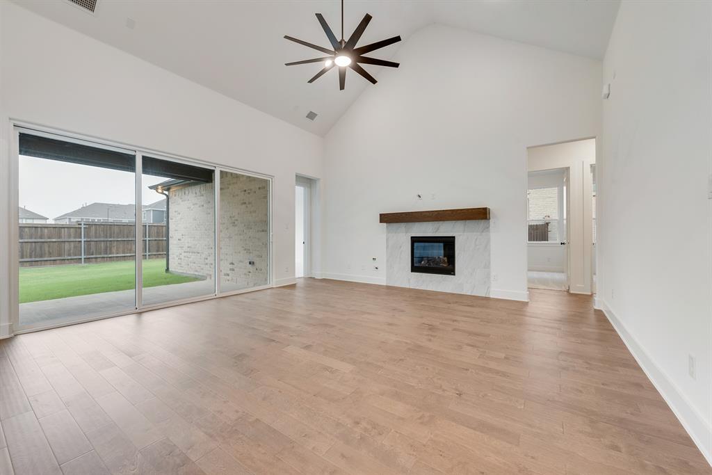 6048 Strada Cove