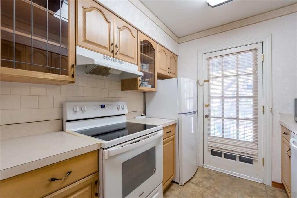 Valley View Condo Ph 01 & 02 - Residential Lease