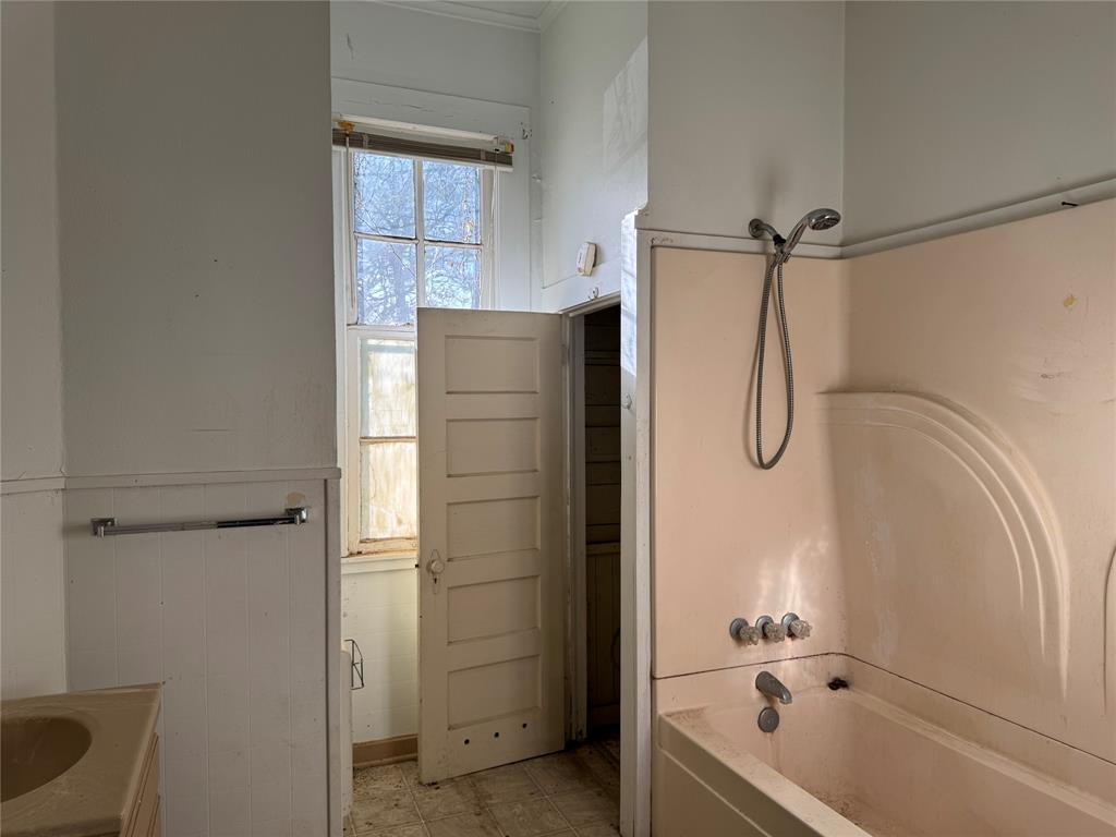 Replat of MILLERS 1ST ADDN - Residential