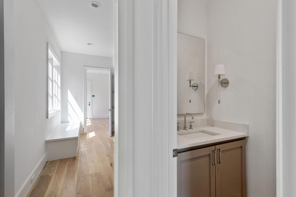 Long Cove - Residential