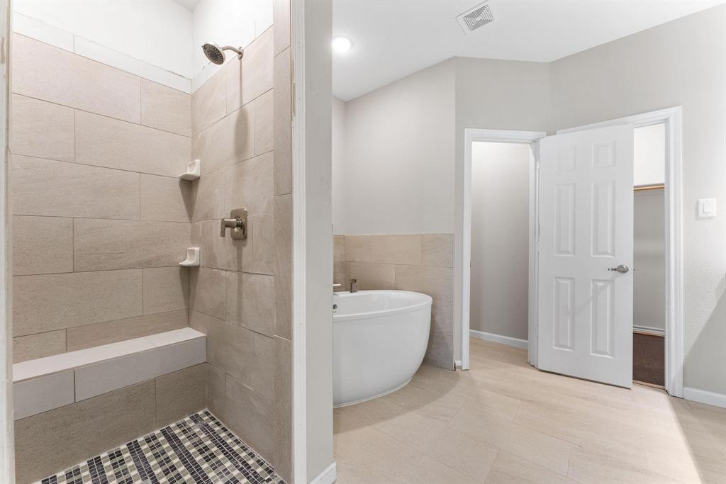 Highland Woods 02 - Residential