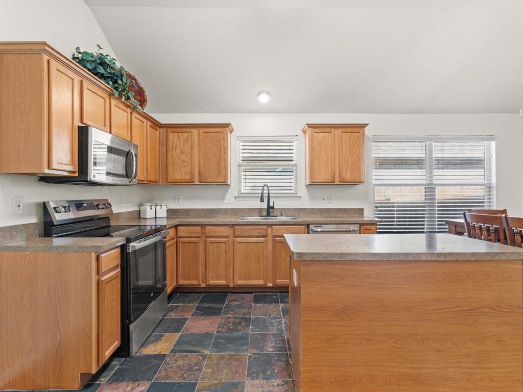 Glen Cove Ph 3 - Residential Lease