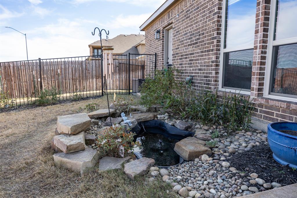 Primrose Xing - Residential