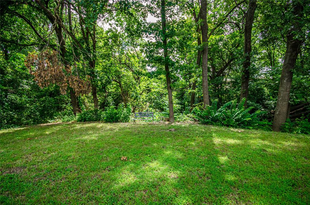 3800 Bluff Creek Lane