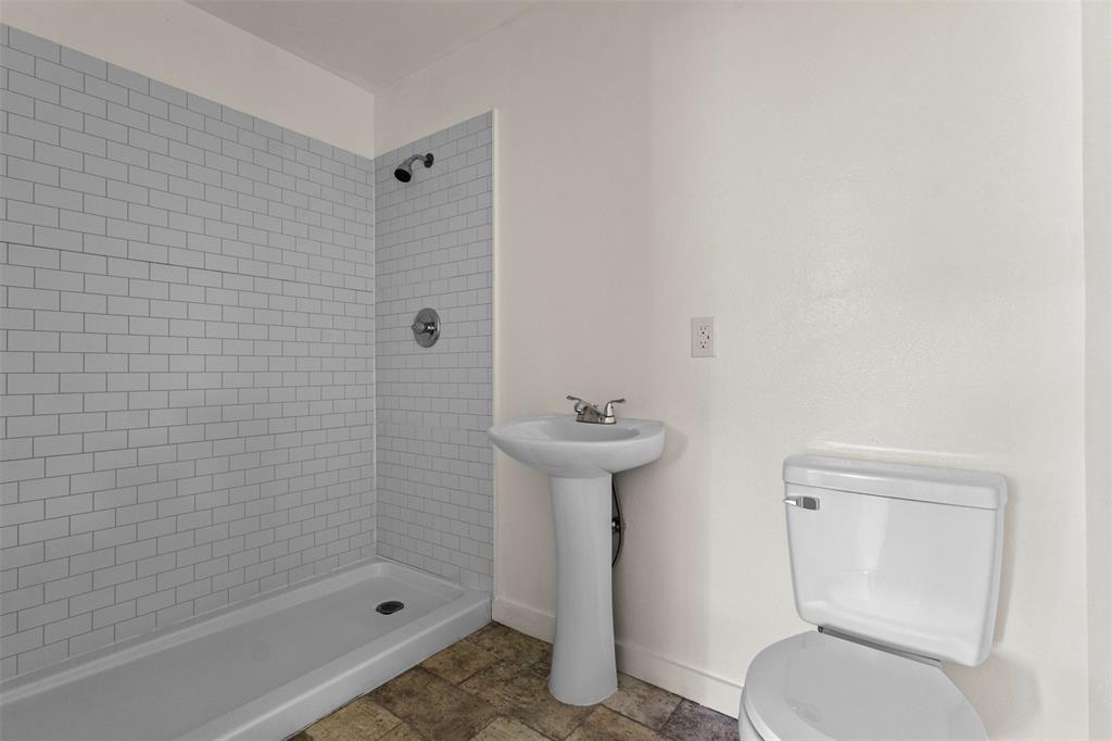 Shirley J W Add - Residential