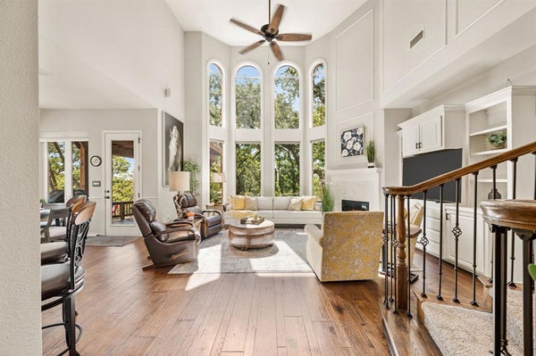 615 RUNAWAY BAY DR, RUNAWAY BAY, TX 76426 - Image e04362bea61ef295bddeee4cf37bdbc7/2890281389