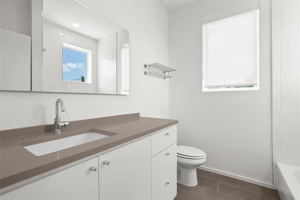 Dannellys Summit Hill Add - Residential Lease