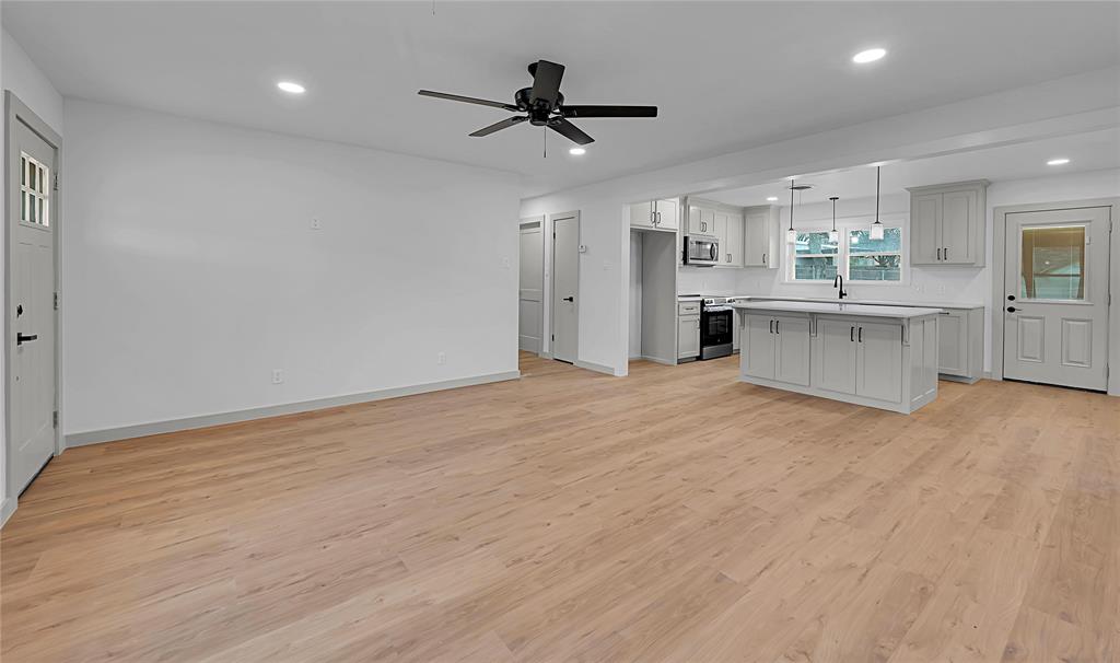 A K Anderson - Residential