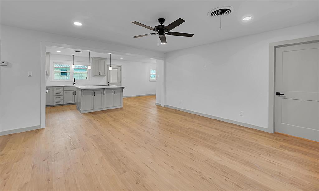 A K Anderson - Residential