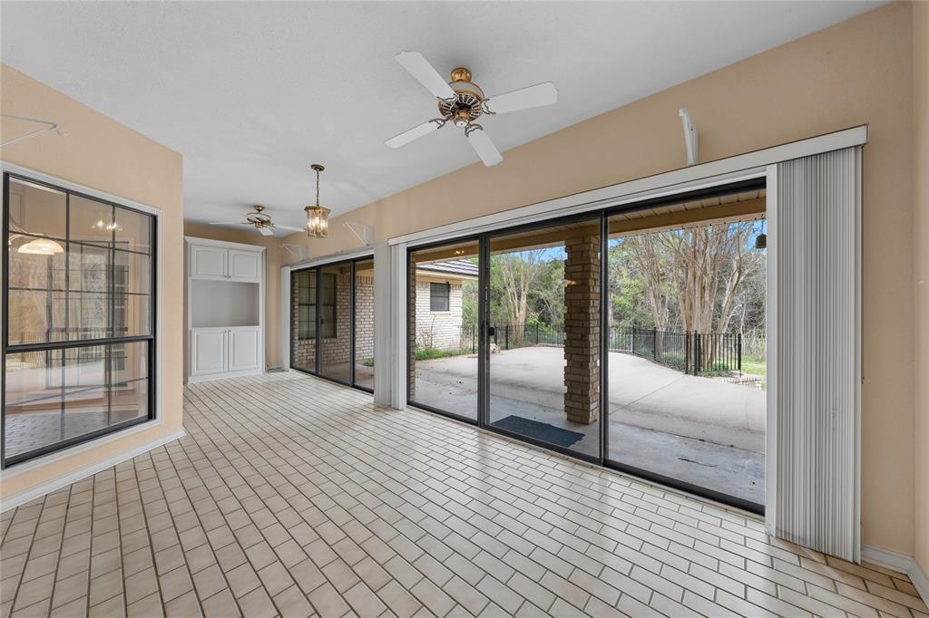 OAK RUN - Residential