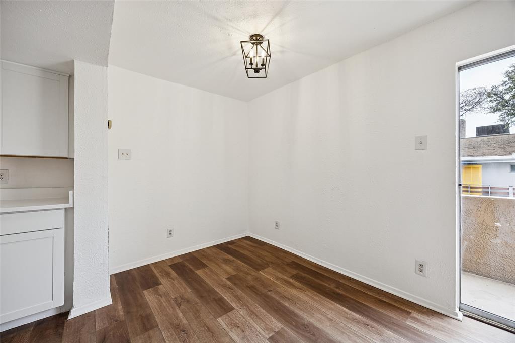 4044 Buena Vista Condos - Residential