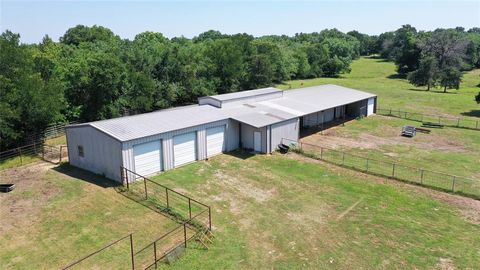 A home in Sulphur Bluff