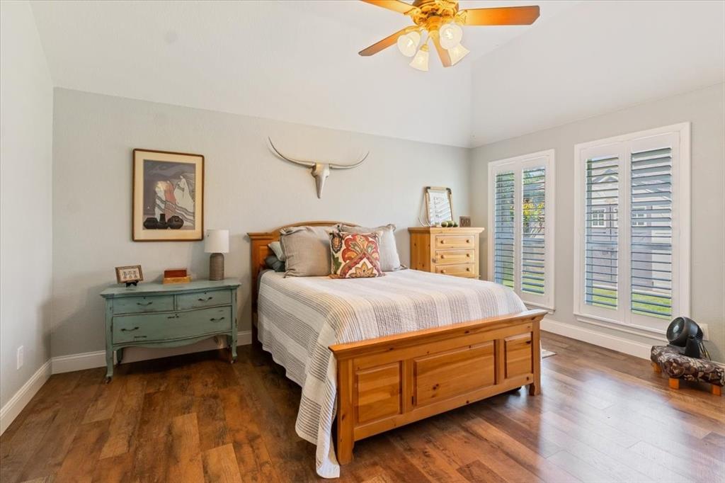 Crowley, Texas 76036, United States, 3 Bedrooms Bedrooms, ,2 BathroomsBathrooms,Residential,Pending,123501